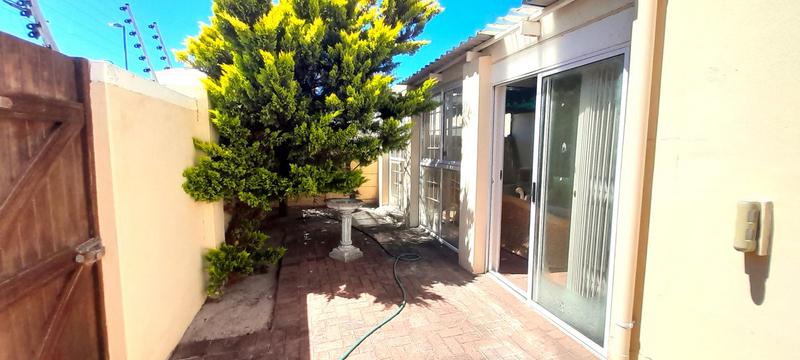 3 Bedroom Property for Sale in Fish Hoek Western Cape